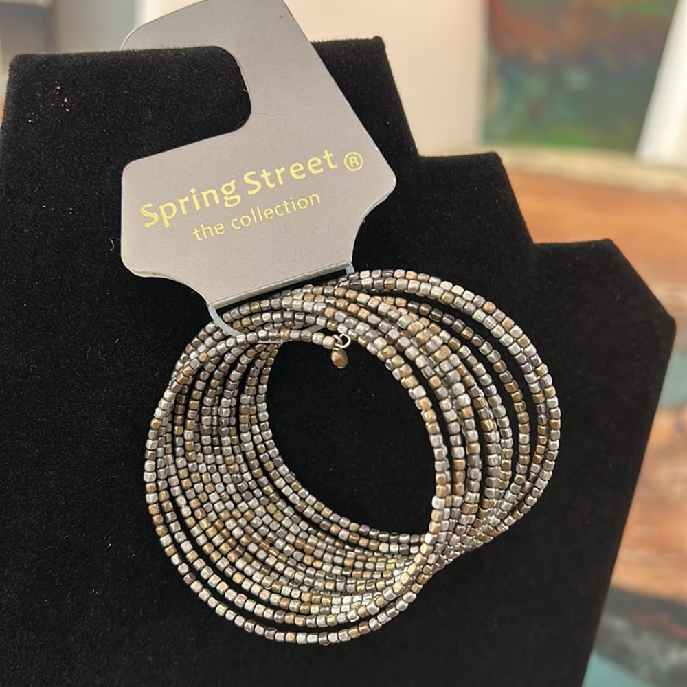 NEW Spring Street Bracelet â¤ď¸ - Picture 2 of 2